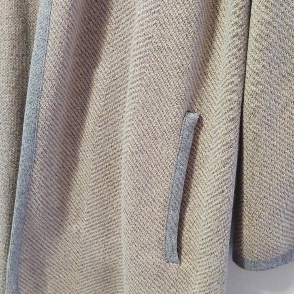 Jacket - Picture 2 of 4